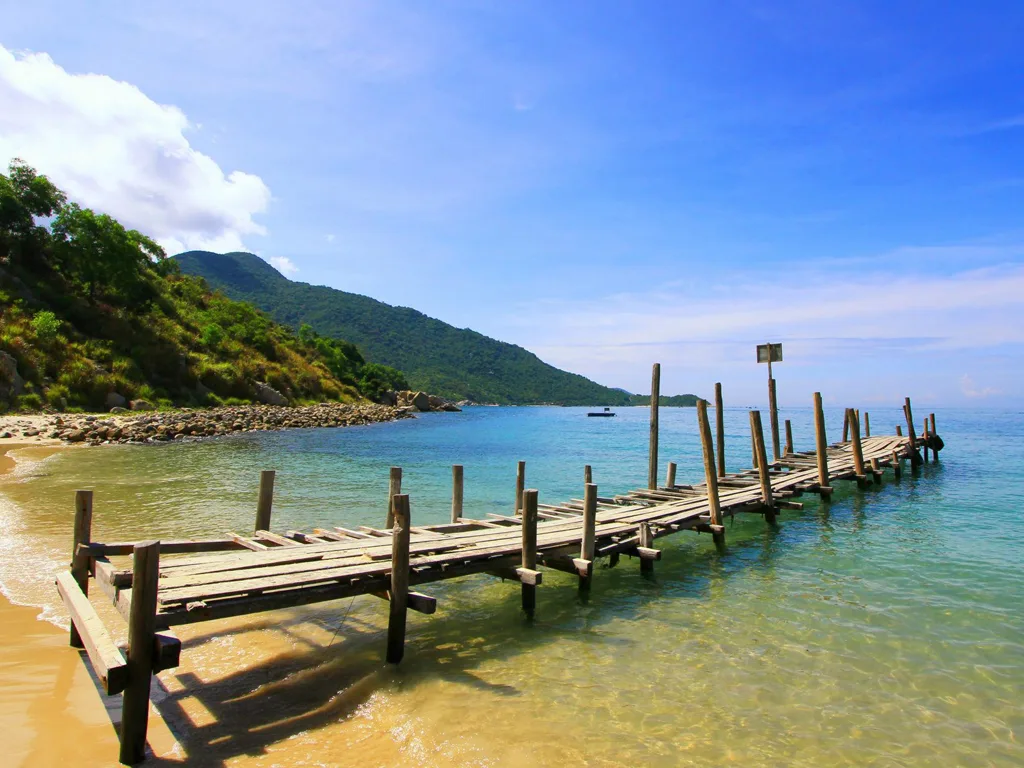Cham Island